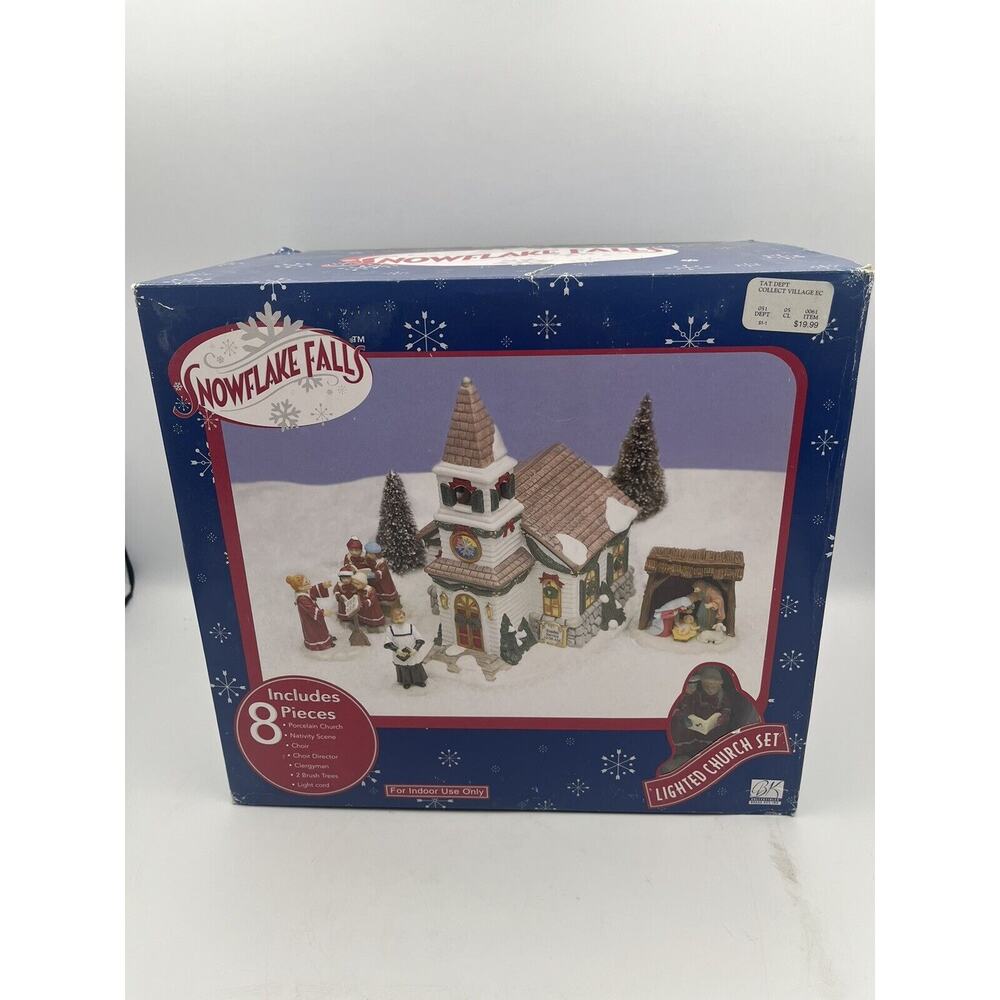 Snowflake Falls Christmas Village 8 Piece Lighted Toy Castle Set.